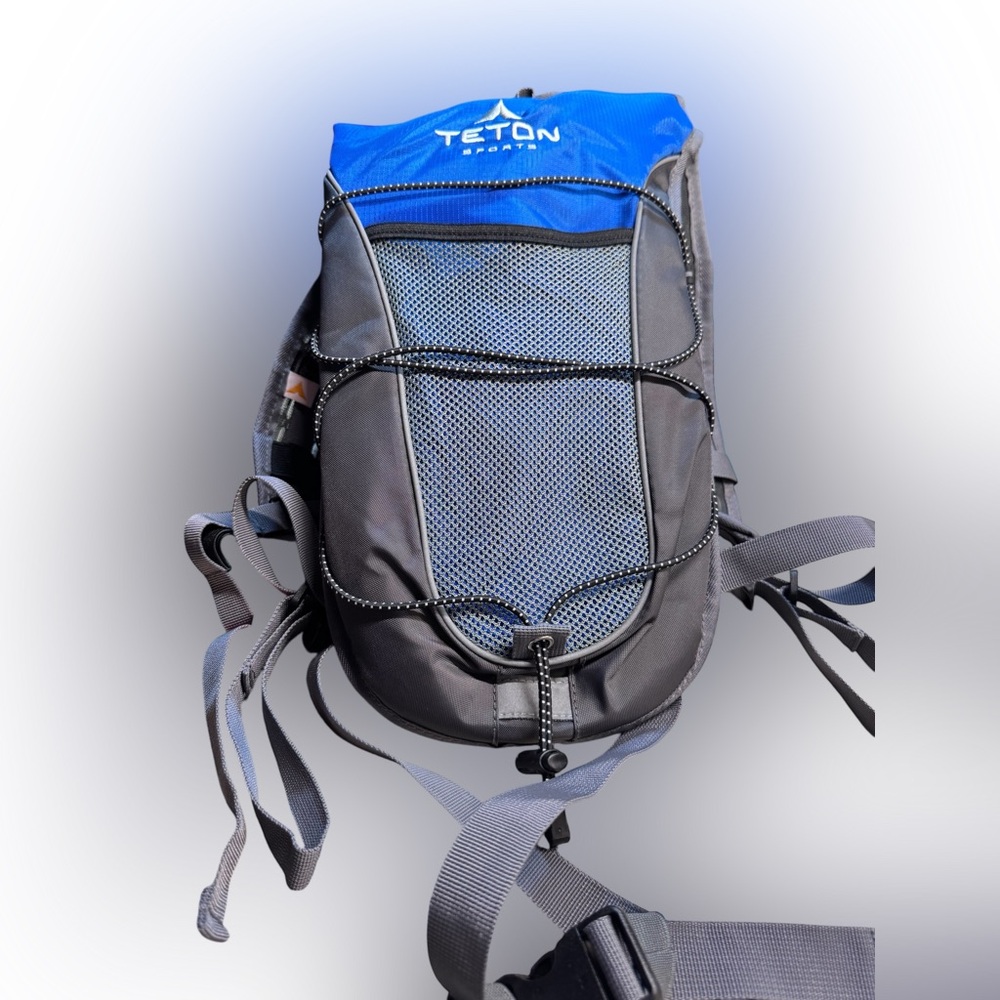 TETON Sports 2L Trailrunner 20 Adventure Hydration Pack Carrier Blue/Gray NWT - Picture 4 of 12